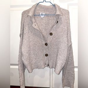 Super cute soft urban outfitters BDG long sleeve small top.